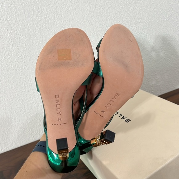 Bally Heels - Picture 5 of 8